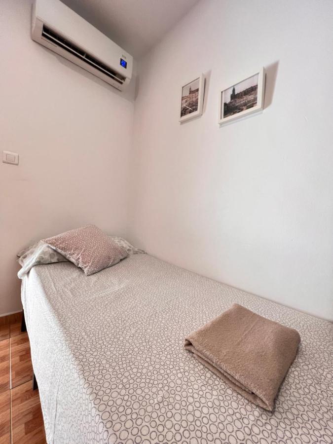 Marques De Larios Plaza Las Flores Parking Gratis Apartment Malaga Exterior photo